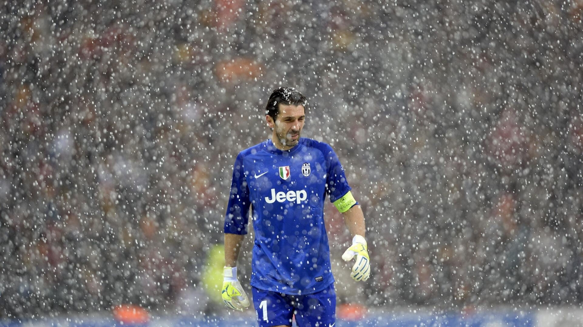 足球赞助商多元化趋势日益明显，足球 赞助